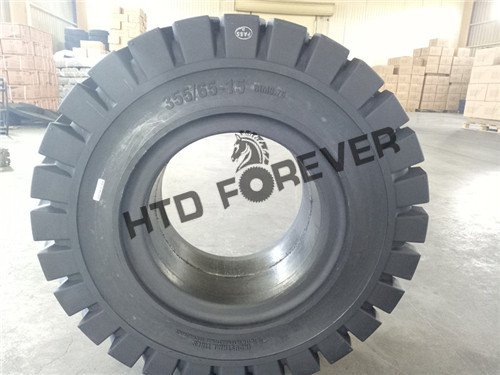 废钢转运装载机