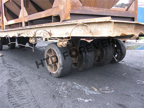 钢铁水包运输车